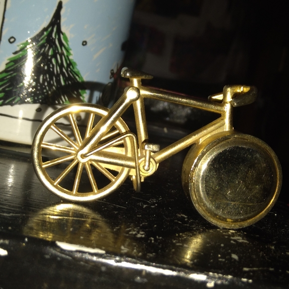 Elign Bicycle - Picture 2 of 2